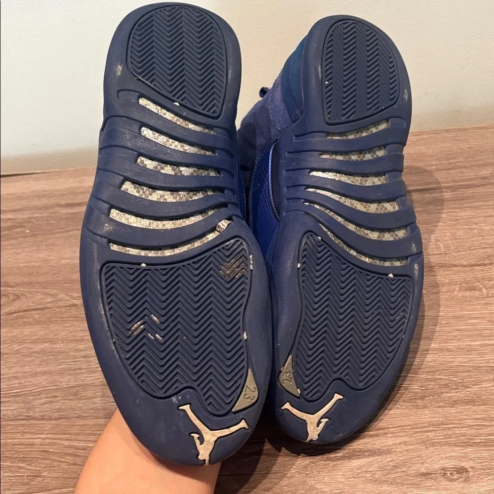 Air Jordan 12 Retro 'Deep Royal' - Picture 11 of 12